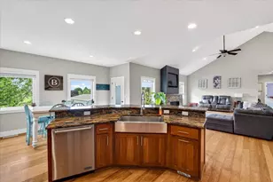 2315 Manley Dr, Sun Prairie, WI 53590 - Photo 13