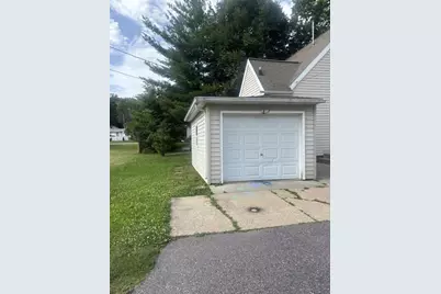 915 West Street, Baraboo, WI 53913 - Photo 7