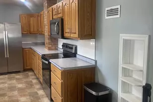 915 West St, Baraboo, WI 53913 - Photo 11