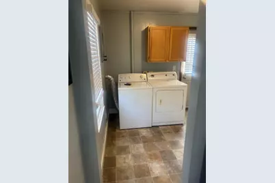 915 West Street, Baraboo, WI 53913 - Photo 13