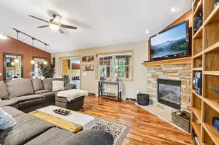321 4th St, Brooklyn, WI 53521 - Photo 13