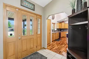 321 4th St, Brooklyn, WI 53521 - Photo 7