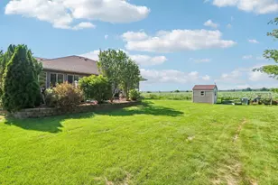 321 4th St, Brooklyn, WI 53521 - Photo 51