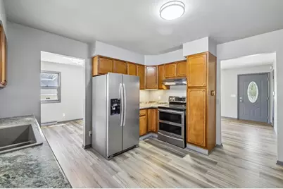 618 E Conant Street, Portage, WI 53901 - Photo 3