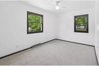 618 E Conant Street, Portage, WI 53901 - Photo 15