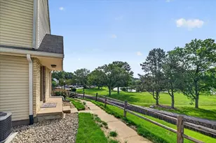 6866 Park Ridge Dr, Madison, WI 53719 - Photo 27