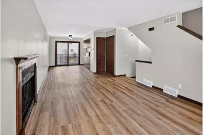 6866 Park Ridge Drive, Madison, WI 53719 - Photo 5