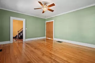 126 S Hancock St, Madison, WI 53703 - Photo 5