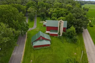 N3301 Asje Rd, Cambridge, WI 53523 - Photo 83