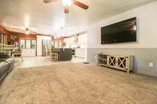 N3301 Asje Rd, Cambridge, WI 53523 - Photo 5