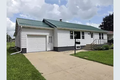 816 27th Avenue, Monroe, WI 53566 - Photo 1
