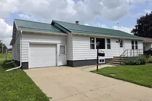 816 27th Ave, Monroe, WI 53566 - Photo 1