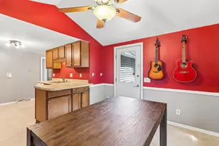 7113 South Ave, Middleton, WI 53562 - Photo 19