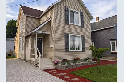 206 4th Street, Beaver Dam, WI 53916 - Photo 1