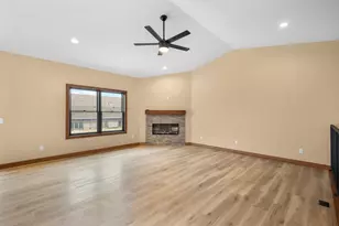 638 Sunset &amp 217 Dale Dr, Lodi, WI 53555 - Photo 15