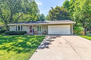 6921 Stratford Dr, Madison, WI 53719 - Photo 1
