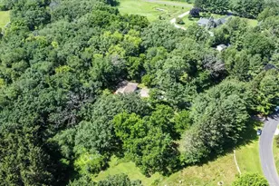 4031 Lally Rd, Oregon, WI 53575 - Photo 7