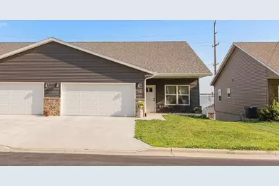 108 S Green Street, Argyle, WI 53504 - Photo 3