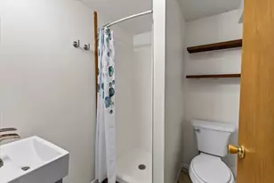 5405 Brody Dr, Madison, WI 53705 - Photo 33
