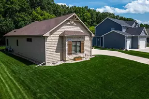 3904 Tanglewood Pl, Janesville, WI 53546 - Photo 47