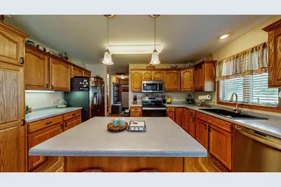 1505 Raveen Street, Fort Atkinson, WI 53538 - Photo 3