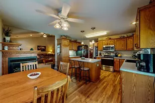 1505 Raveen St, Fort Atkinson, WI 53538 - Photo 5