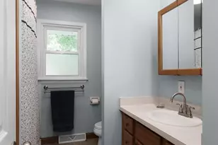 1147 Ontario Dr, Janesville, WI 53545 - Photo 23