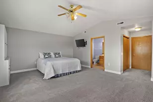 626 Military Ridge Dr, Verona, WI 53593 - Photo 17