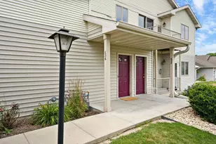 626 Military Ridge Dr, Verona, WI 53593 - Photo 3