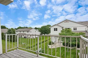 626 Military Ridge Dr, Verona, WI 53593 - Photo 9