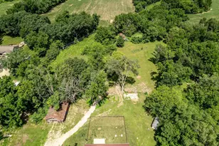 2137 W Creedy Rd, Beloit, WI 53511 - Photo 3