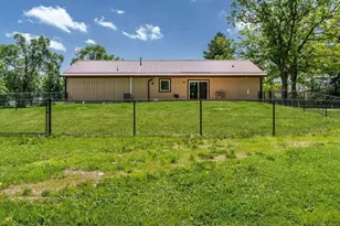 2137 W Creedy Rd, Beloit, WI 53511 - Photo 25
