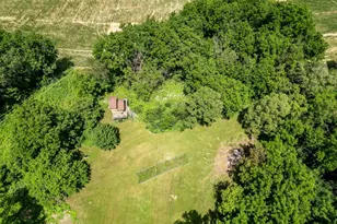 2137 W Creedy Rd, Beloit, WI 53511 - Photo 5