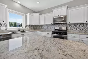 299 Hallmark Way, Sun Prairie, WI 53590 - Photo 13
