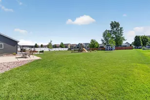 299 Hallmark Way, Sun Prairie, WI 53590 - Photo 33