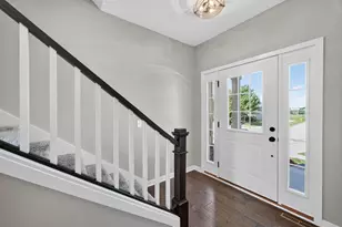 299 Hallmark Way, Sun Prairie, WI 53590 - Photo 3