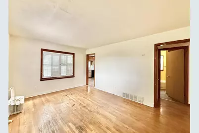 922 Farwell Street, Beloit, WI 53511 - Photo 7