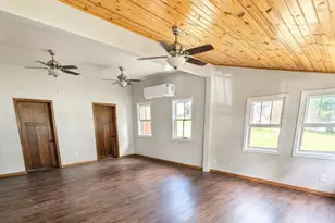 E13620 Idlewild Rd, Merrimac, WI 53561 - Photo 13