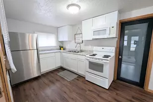E13620 Idlewild Rd, Merrimac, WI 53561 - Photo 9
