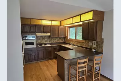 9888 Dunlap Hollow Road, Mazomanie, WI 53560 - Photo 5