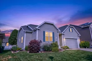 1320 Blazingstar Ln, Sun Prairie, WI 53590 - Photo 43
