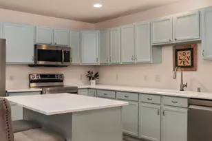 3902 Maple Grove Dr, Madison, WI 53719 - Photo 9
