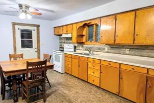 63823 Meadow Ln, Prairie Du Chien, WI 53821 - Photo 13