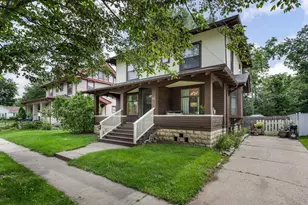 453 Central Ave, Beloit, WI 53511 - Photo 3