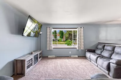 429 E Albert Street, Portage, WI 53901 - Photo 5