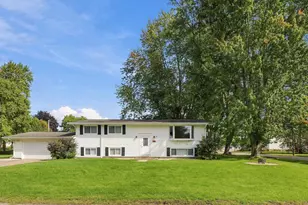 574 Gold St, Green Lake, WI 54941 - Photo 31