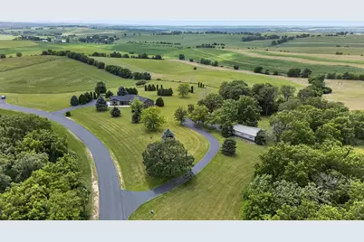 N7795 Panorama Road, Exeter, WI 53508 - Photo 5