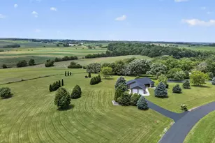 N7795 Panorama Rd, Belleville, WI 53508 - Photo 5