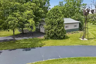 N7795 Panorama Rd, Belleville, WI 53508 - Photo 9