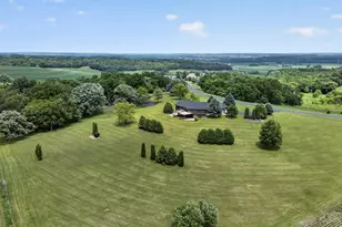 N7795 Panorama Rd, Belleville, WI 53508 - Photo 3